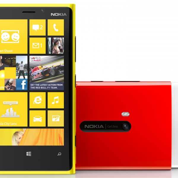 Thay mặt kính Nokia Lumia 920/925